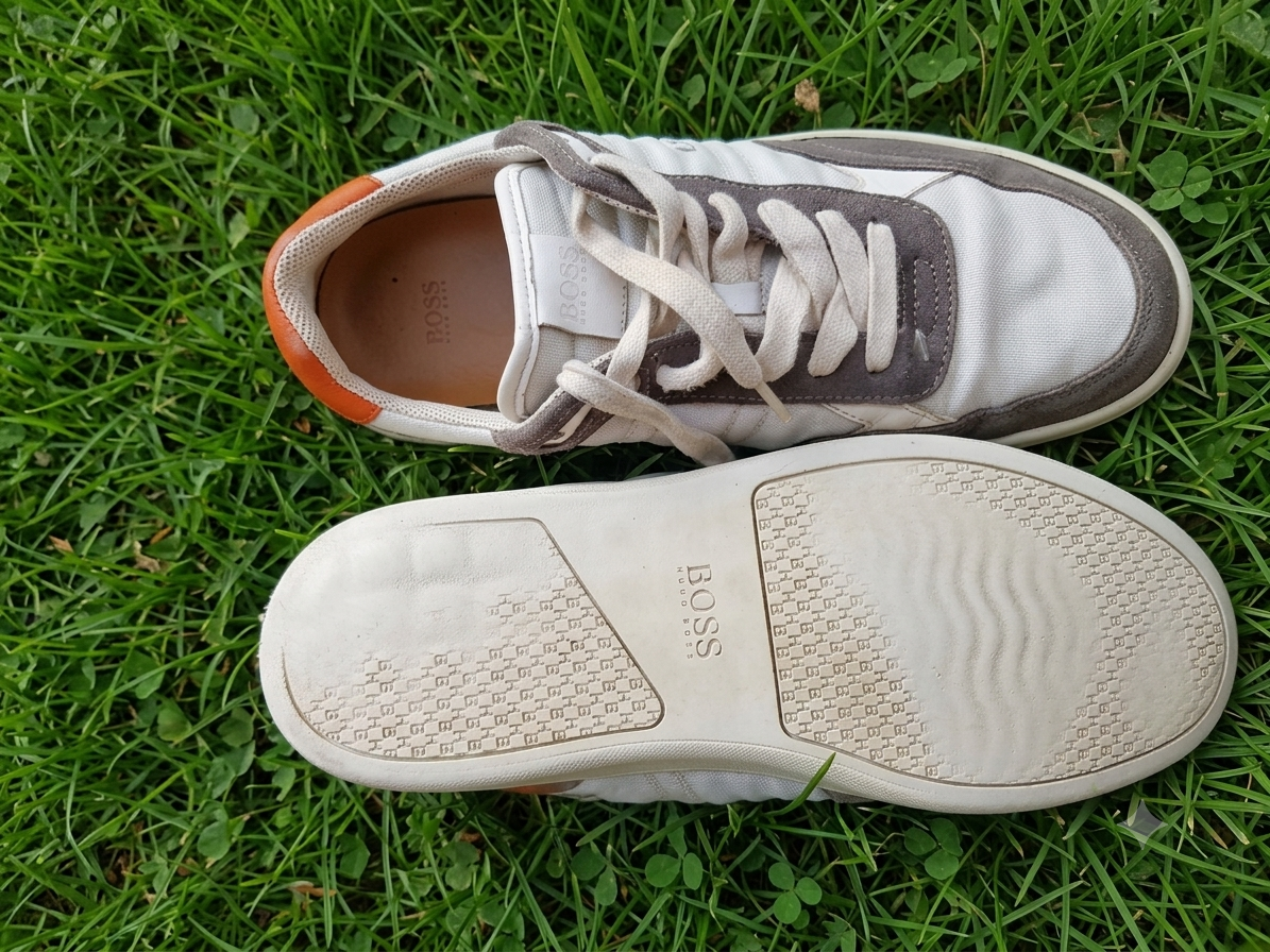 Hugo BOSS Low-Top Sneakers - White Grey Suede - Orange Detail - Pre-Loved SIZE EUR;41