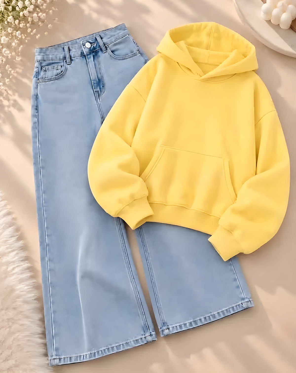 Hoodie + Wide-Leg Denim Jeans – Stylish Streetwear Combo