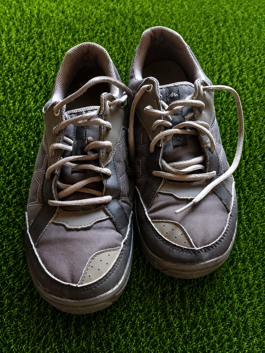 Quechua Outdoor Hiking Shoes - Grey / Black - Grip Sole - Pre-Loved SIZE EUR;41