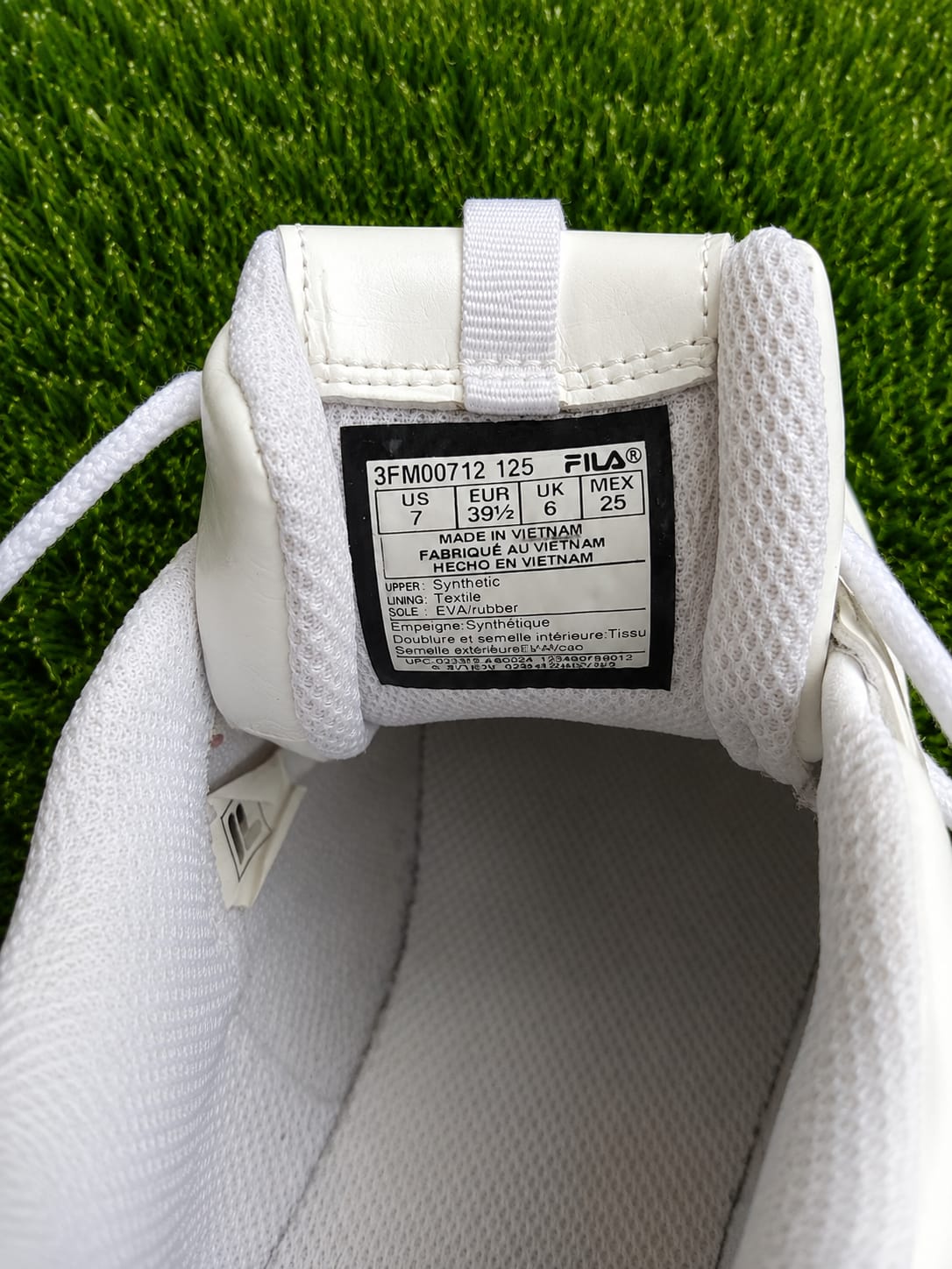 FILA Disruptor II - White - 3FM00712 125 - EUR 39.5 / US 7 / UK 6 - Pre-Loved