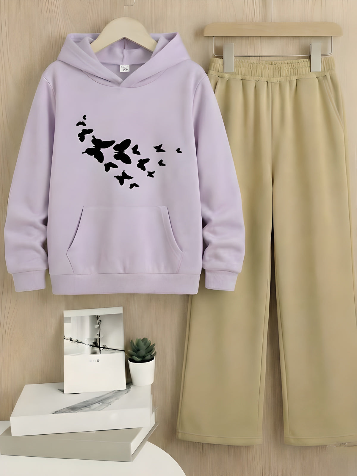 PRINTED HOODIE & TROUSER