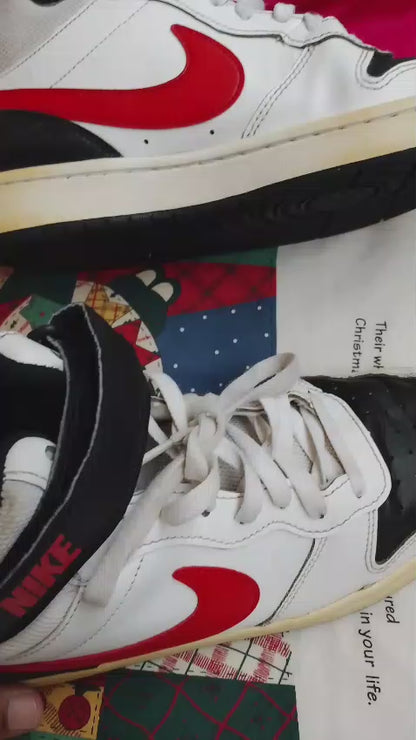 Court Borough Mid 2 - White Black University Red - High Top - Original